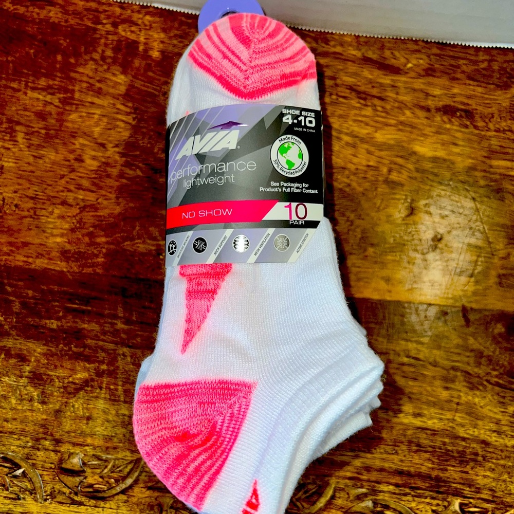 39- Avia 10 pack performance lightweight no-show women’s socks size 4-10